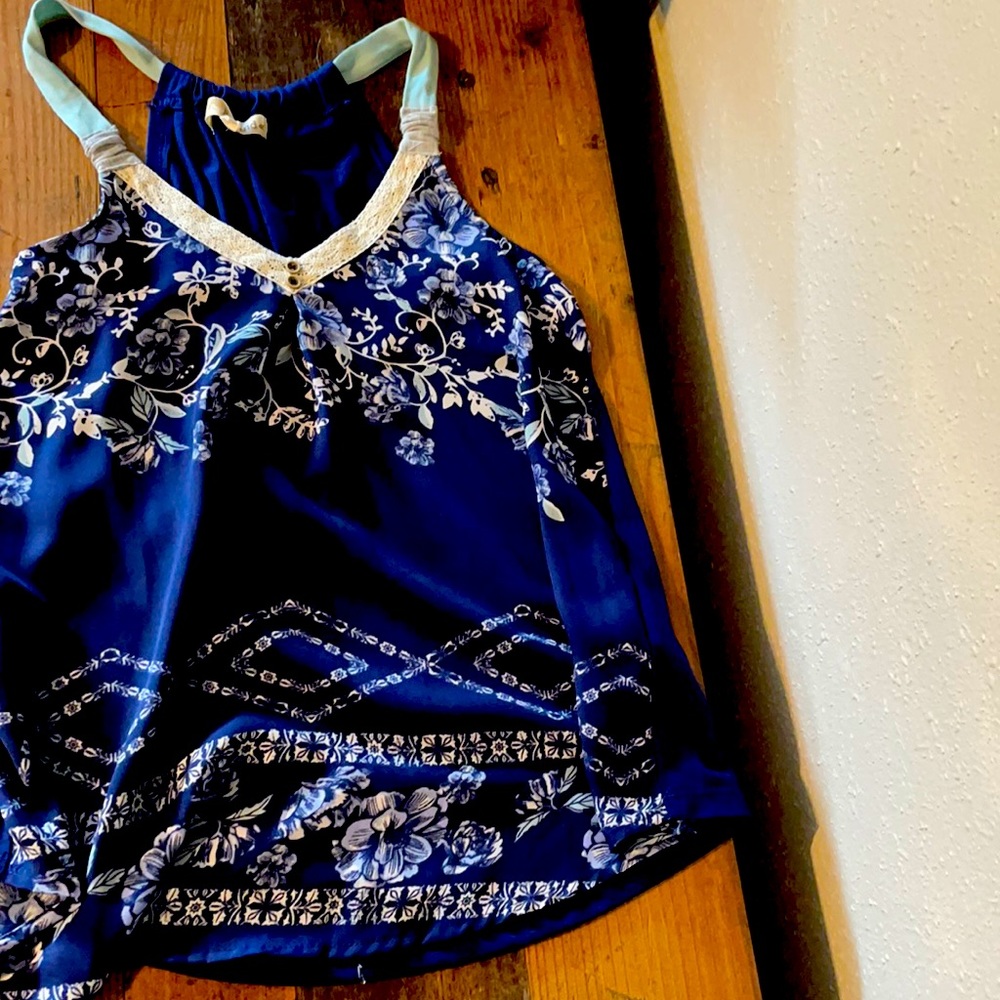 💥REWIND BLUE TANK💥